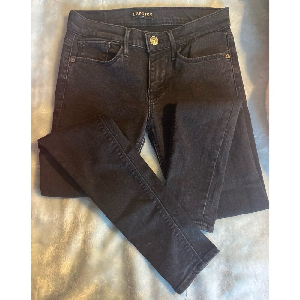 Jeans - Picture 3 of 4